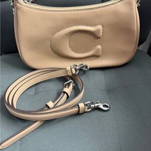 Coach Beige Leather shoulder Crossbody bag with Stitched C Logo puffy Terri